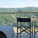 Lascaux, Pensjonat 4*