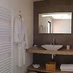 Lascaux, Pensjonat 4*