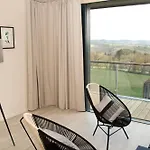 Lascaux, 4*