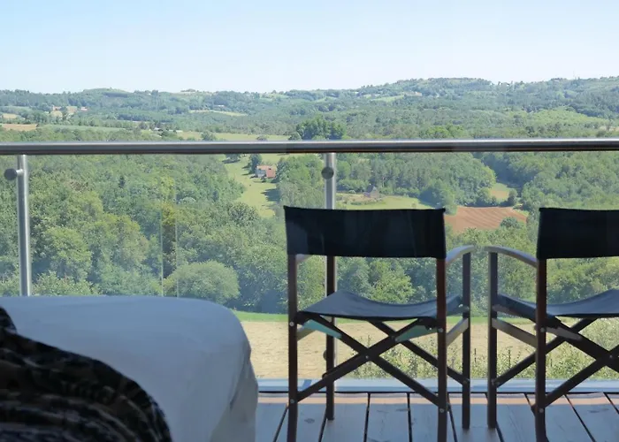 Lascaux, Pensión 4*
